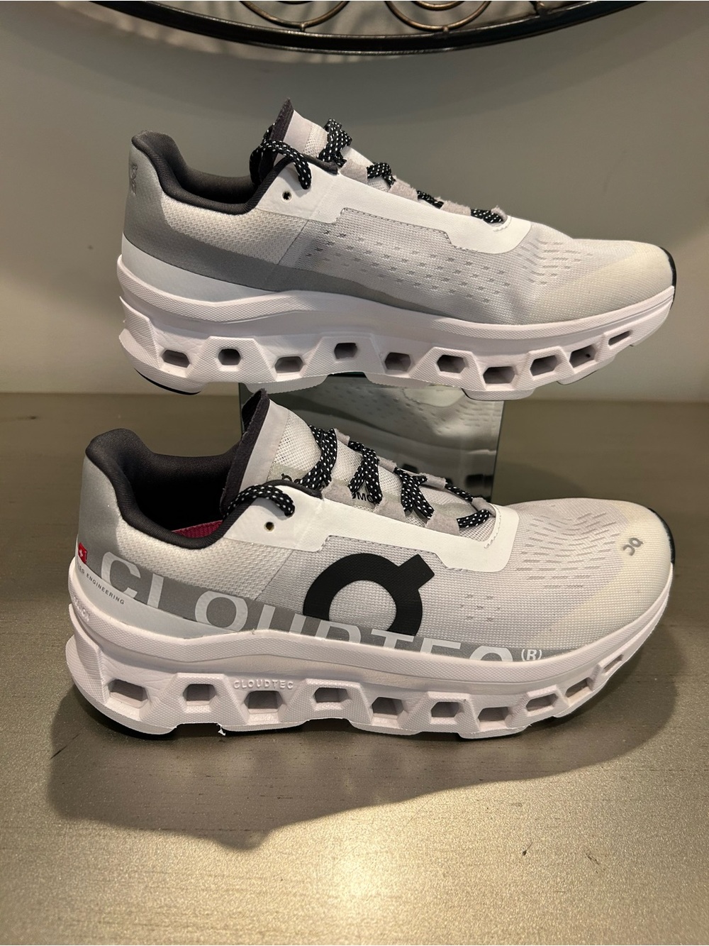 On Running women's Cloudtec Running Shoes - White/Gray/Black